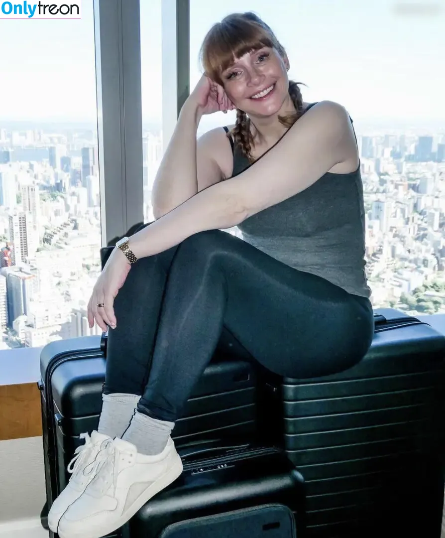 Bryce Dallas Howard nude photo #0619 (brycedhoward)