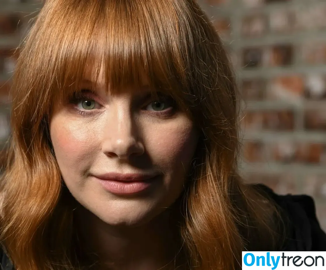 Bryce Dallas Howard nude photo #0687 (brycedhoward)