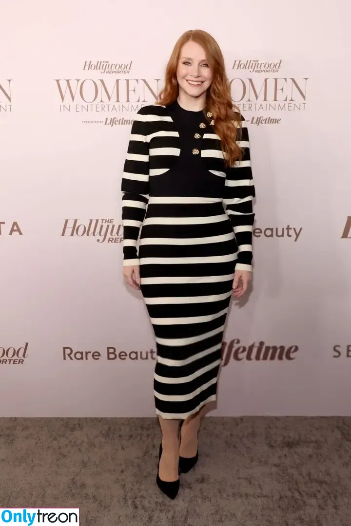 Bryce Dallas Howard nude photo #0898 (brycedhoward)
