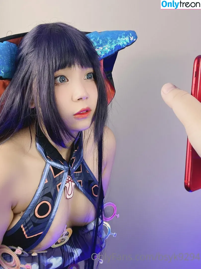 bsyk9294 nude photo #0113 (smilebibison / yuzuju_)
