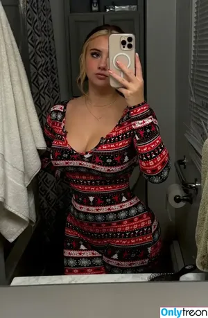  nude photo #0004