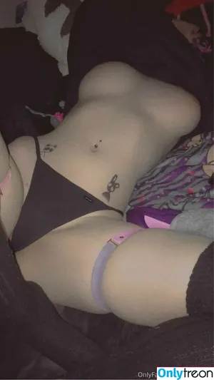 bubim0mym1lk3rz / instagrambrose nude photo #0066