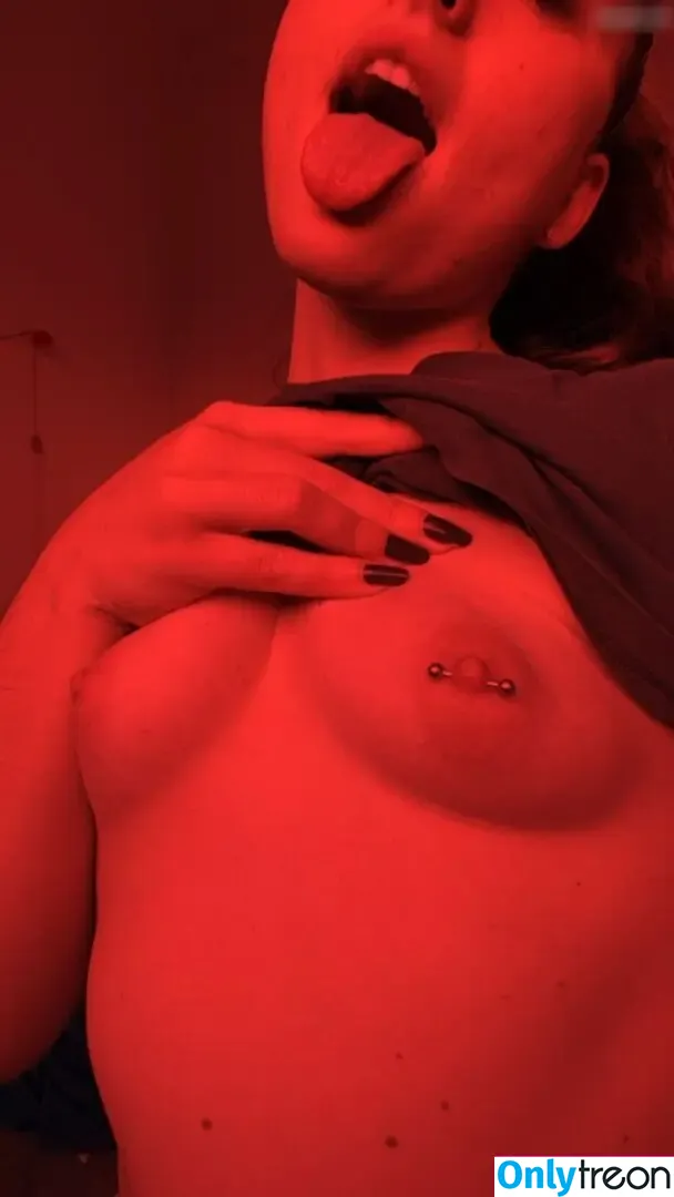 buffybaconxxx nude photo #0130 (anotherpawg / buffybacon)