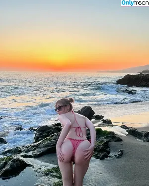 bug.universe / bugszxxx nude photo #0025