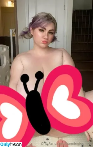 bunniegloomxx / xomgitsbunnie nude photo #0009