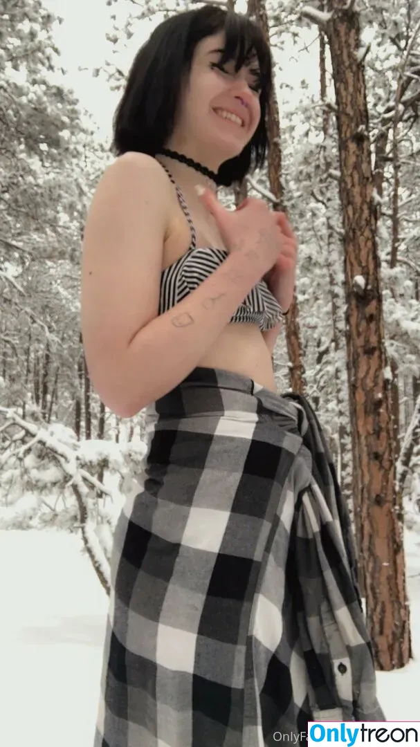 Bunniicult nude photo #0018 (bunniizcult)