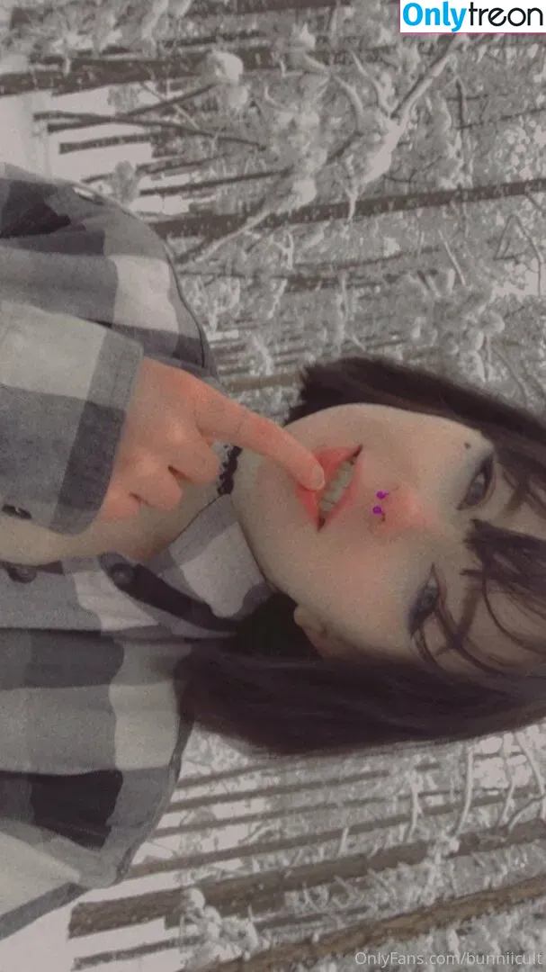 Bunniicult nude photo #0041 (bunniizcult)