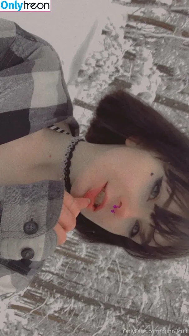 Bunniicult nude photo #0043 (bunniizcult)