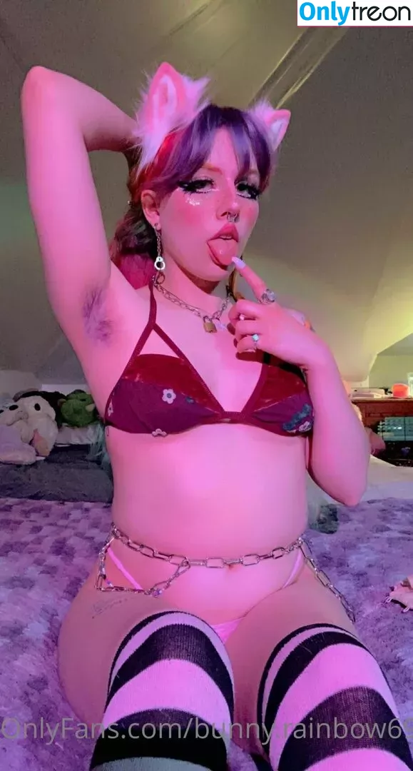 bunny.rainbow69 nude photo #0015 (tatted_skittlez_69)