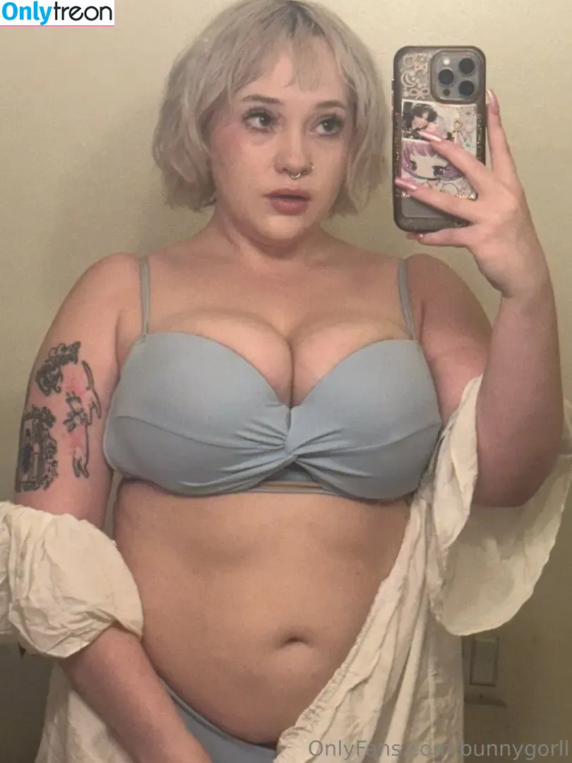 bunnygorll nude photo #0086 (bunnygirlrae)