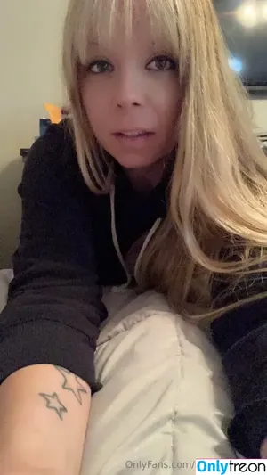  nude photo #0004