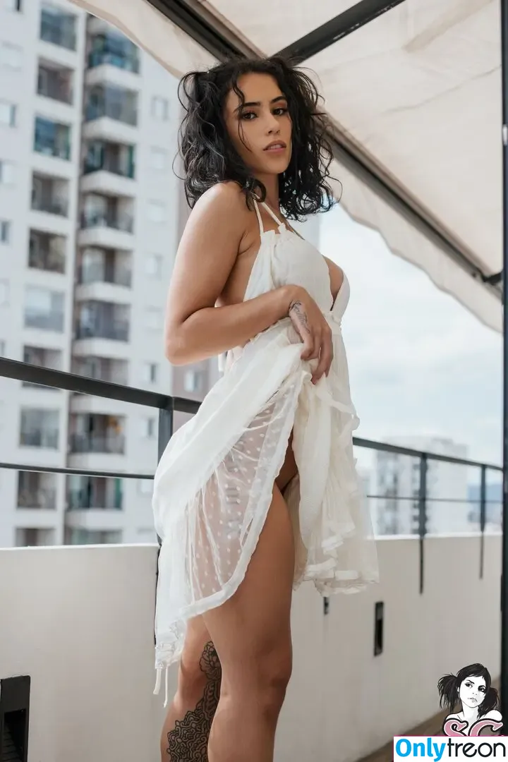 Bunnysaray nude photo #0126 (rayemidio_)