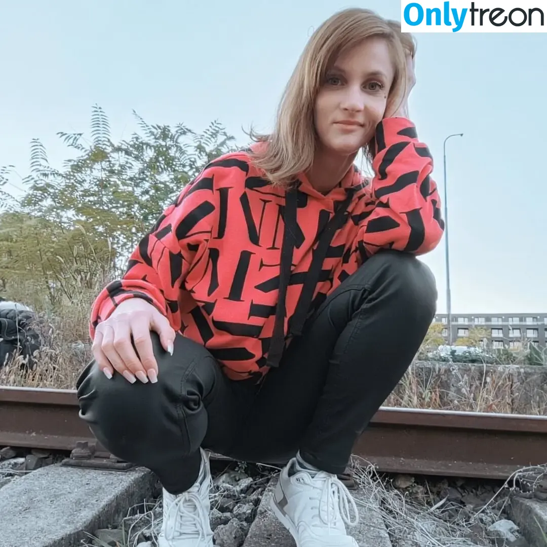 BunnyZuz nude photo #0037 (BunnyZuzz / join)