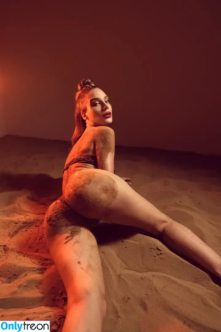 Buse Alper nude photo #0008 (busealper / busealperoriginal)