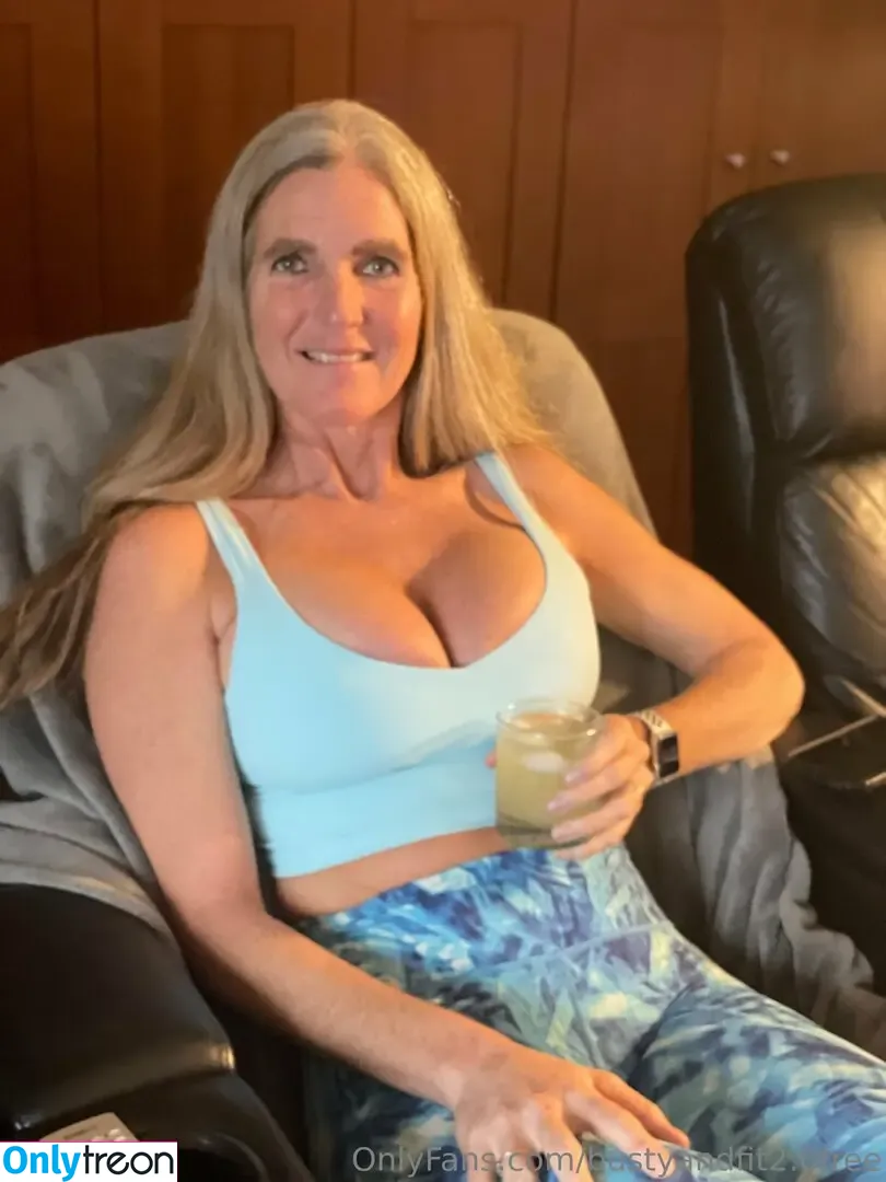 bustyandfit2.0free nude photo #0093 (bustyandfit2.0free)