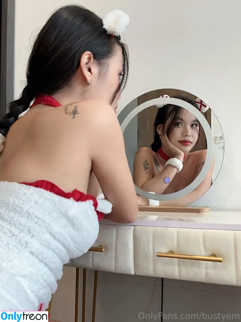 bustyem nude photo #0129 (bustyema_of)