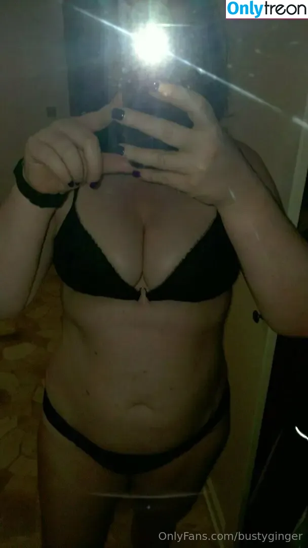 BustyGinger nude photo #0025 (Jessica Whyte / busty_ginger)