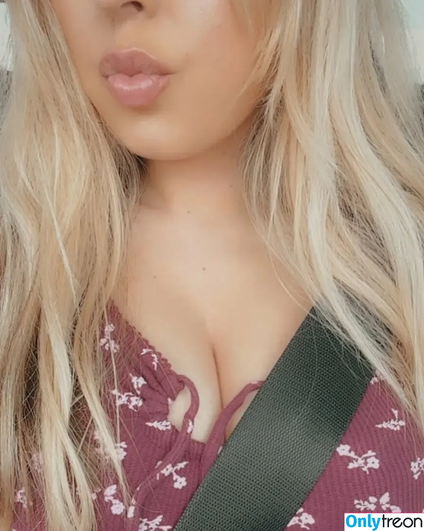 BustyVeronica nude photo #0024 (Veronicaisbusty / ladyveronica_)