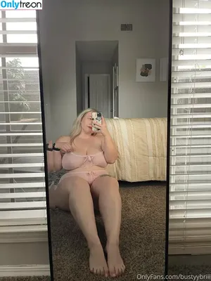 bustyybriii / its_babybriii nude photo #0002