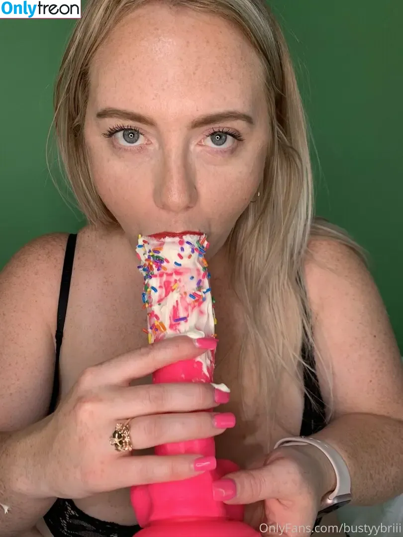 bustyybriii nude photo #0006 (its_babybriii)