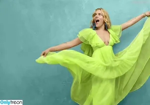 Busy Philipps / busyphilipps nude photo #0159