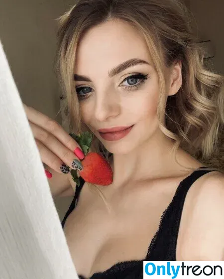 busya18plus nude photo #0026 (busya18)