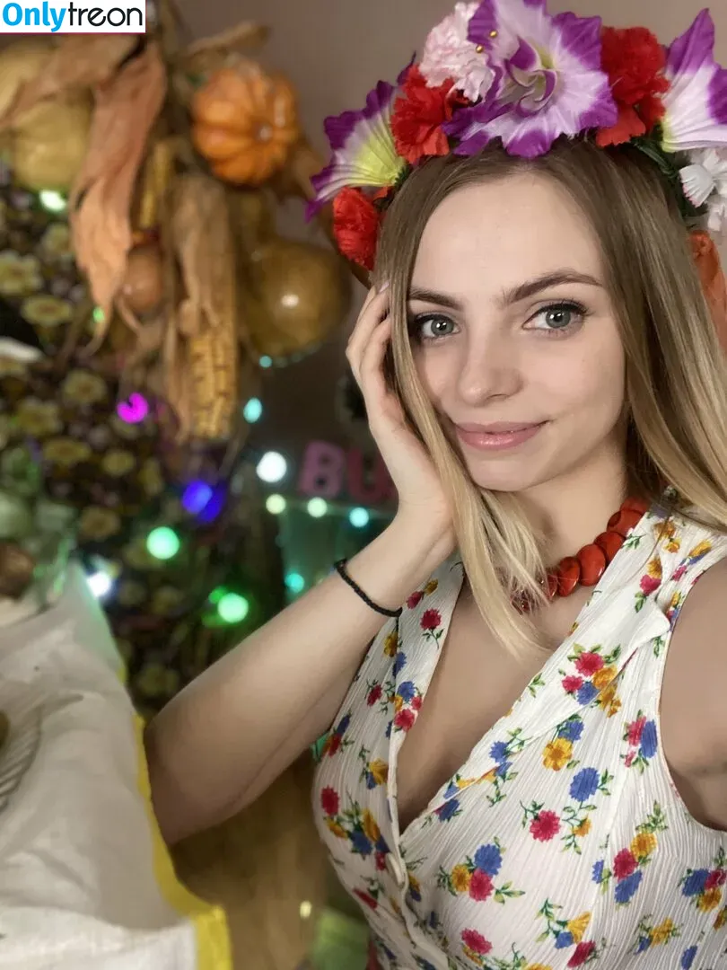busya18plus nude photo #0072 (busya18)