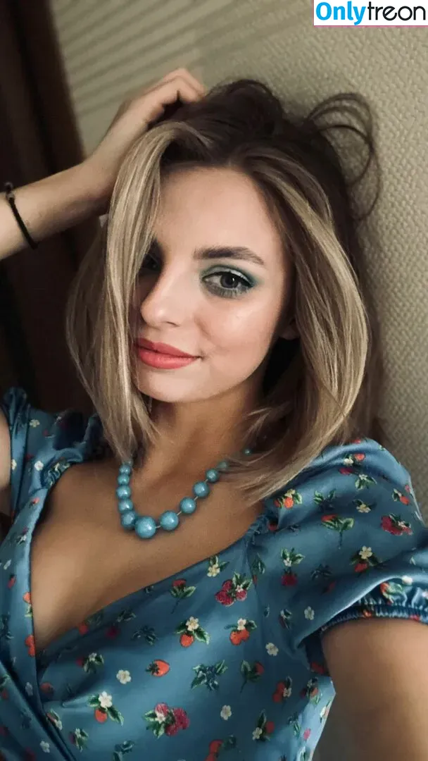 busya18plus nude photo #0184 (busya18)