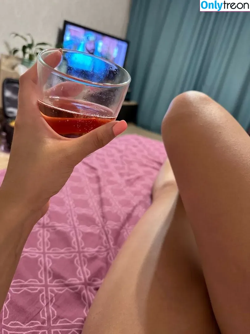 busya18plus nude photo #0289 (busya18)