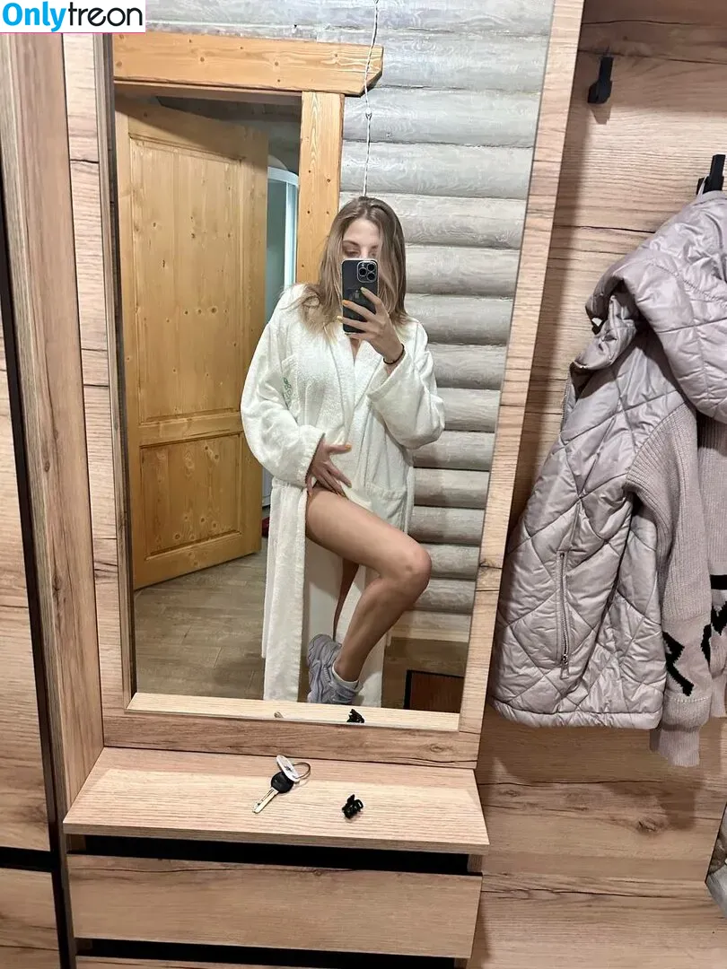 busya18plus nude photo #0382 (busya18)