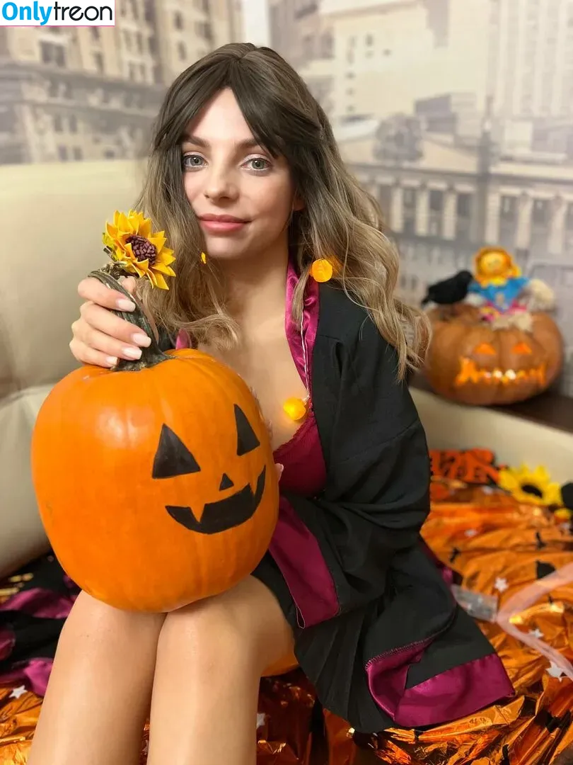 busya18plus nude photo #0405 (busya18)