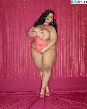 Buxombabygirl / Blindianbabygirl / bussitbabygirl / buxom.babygirl nude photo #0001