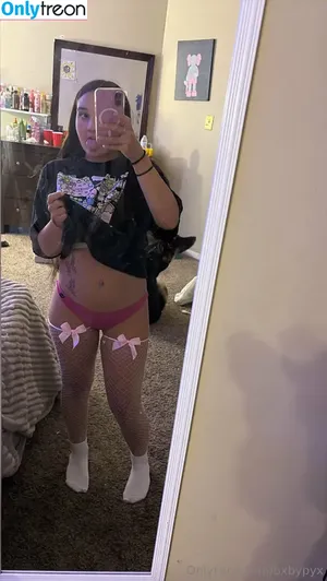 bxbypyx / bxbyyp nude photo #0018