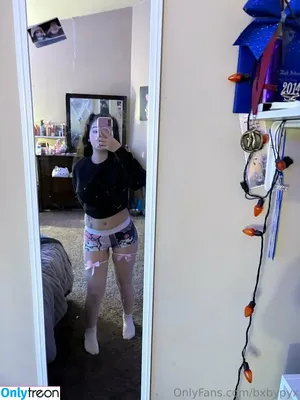 bxbypyx / bxbyyp nude photo #0023