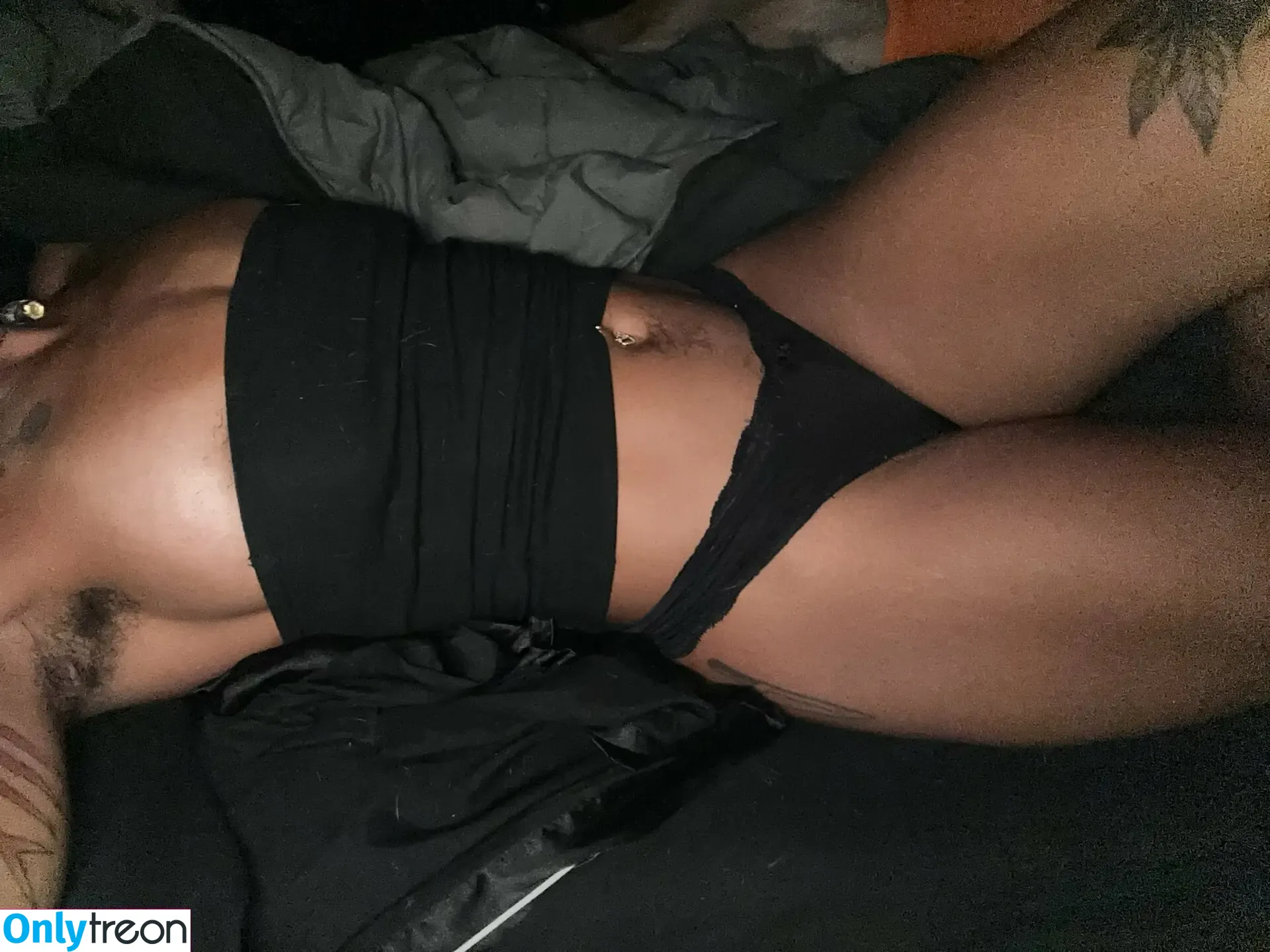 C00lghoul nude photo #0026 (theycallmeobsessed)