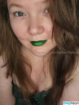 c4ptaincellulos3 / c3princess nude photo #0050