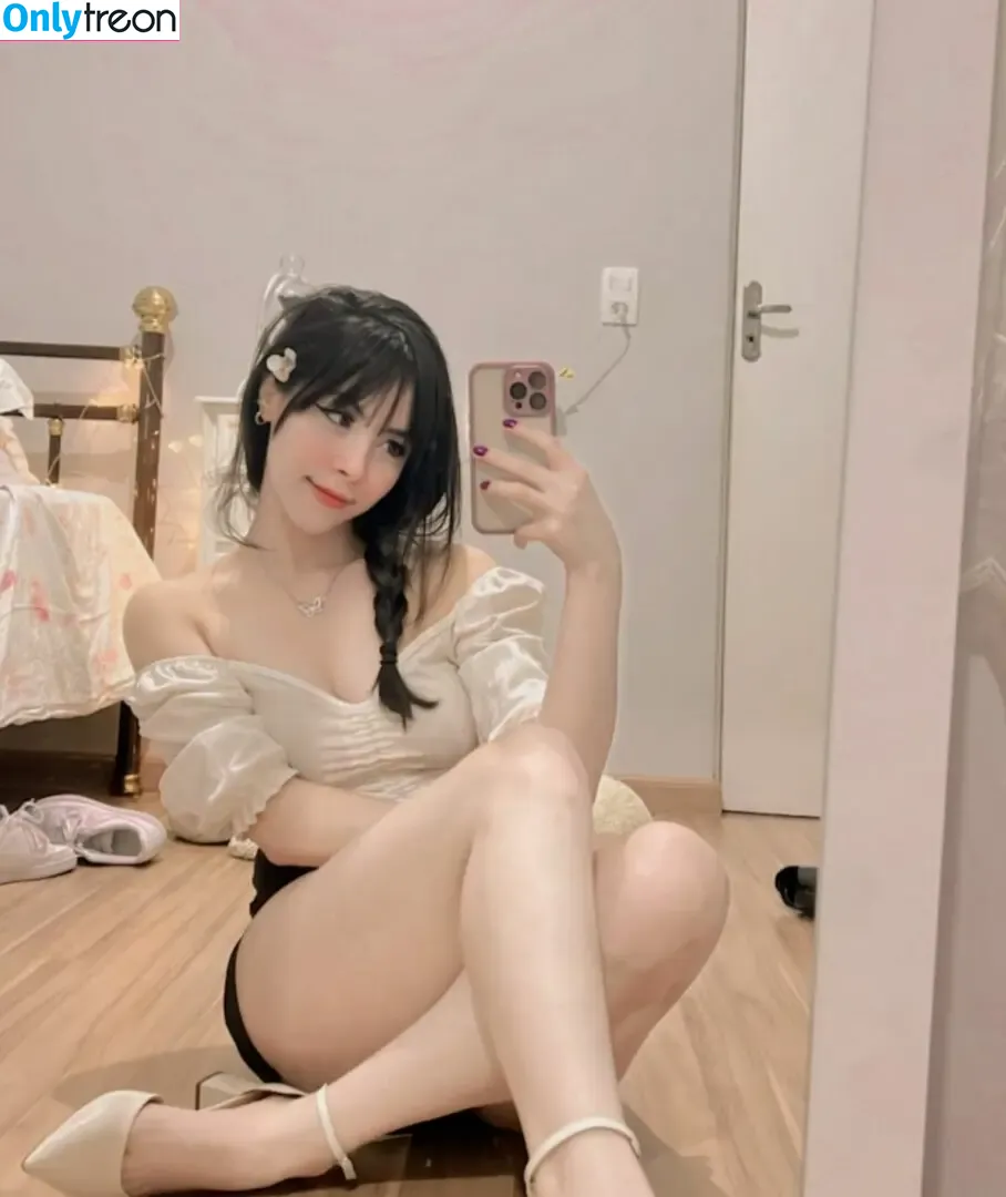 Ca_rou nude photo #0015 (Carou / ca__rou__)