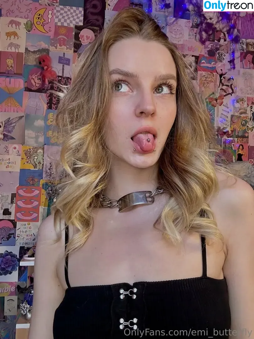 Caaandy_girl nude photo #0004 (Alishavei / Alishaveiii / Emi_butterfly / Emily_Hoot / Sweeet_peeeach)