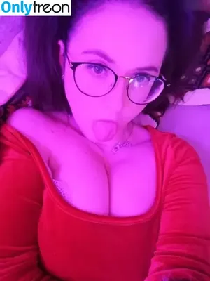 Caattiiy / CaaTTiiYY nude photo #0003