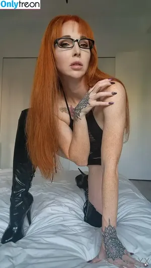 caelyx / caelyx_redhead / caelyxofficial nude photo #0502