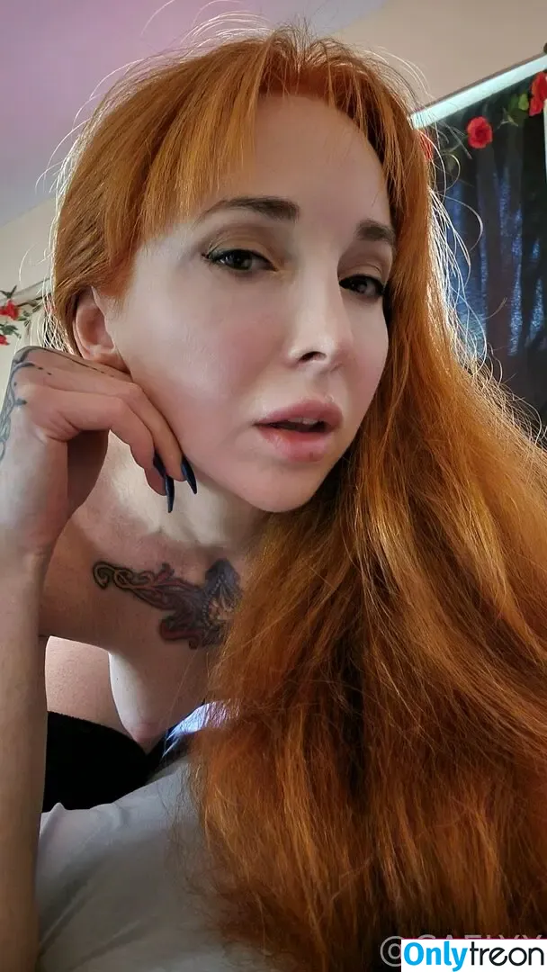 caelyx nude photo #0222 (caelyxofficial)