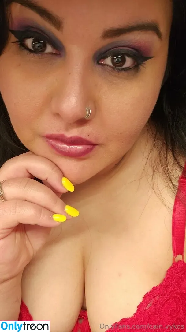 cain.vykos nude photo #0042 (cain.vykos)