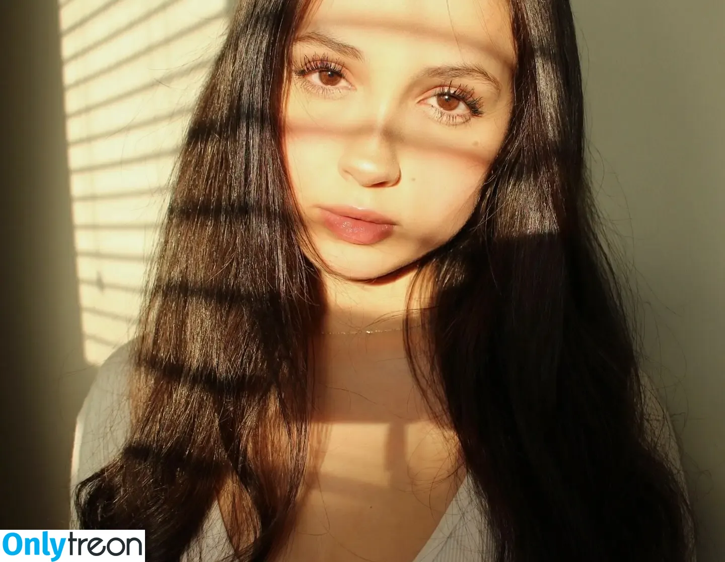 Cait ASMR nude photo #0119 (caitasmr)