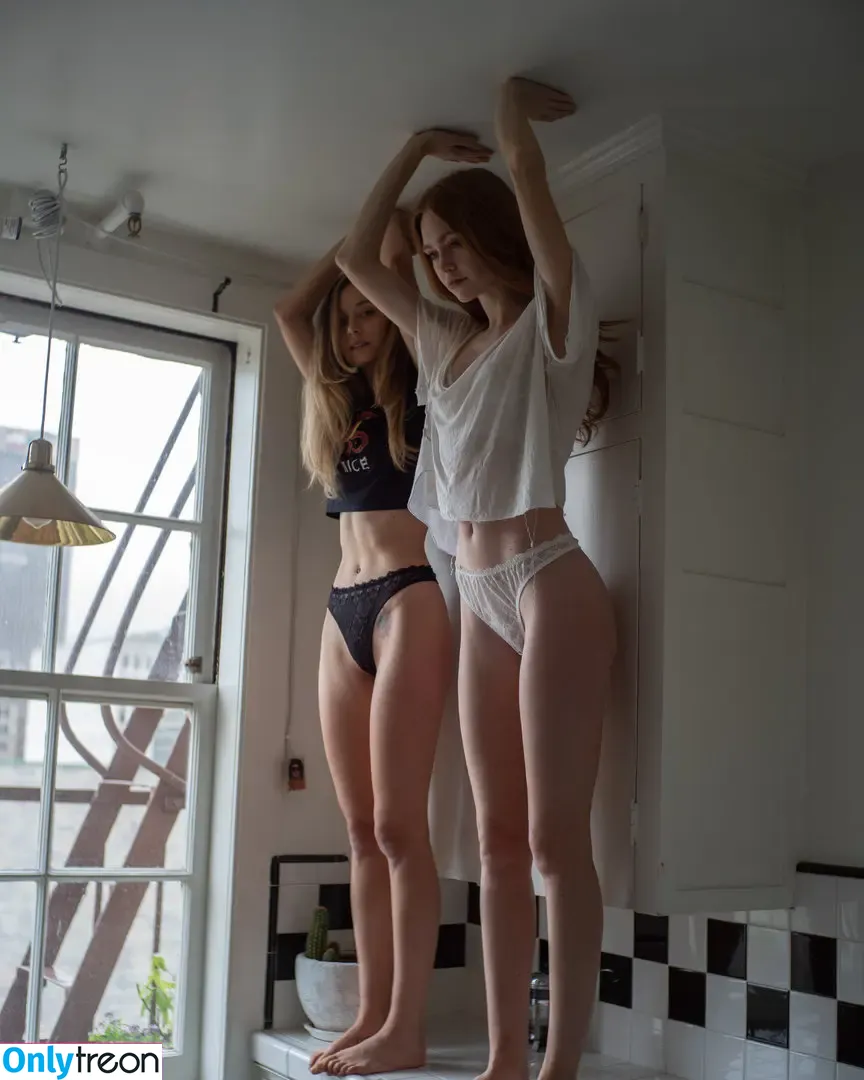 Cait Del Mar nude photo #0298 (caitblu / caitdelmar / cdm.darling)