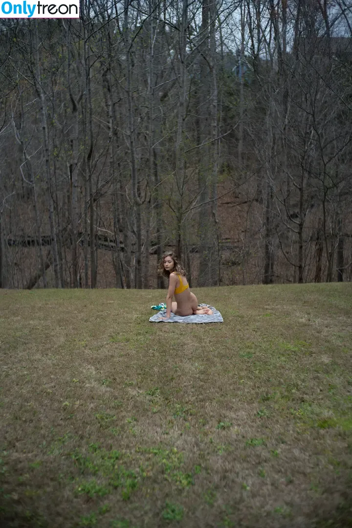 Cait Del Mar nude photo #0550 (caitblu / caitdelmar / cdm.darling)
