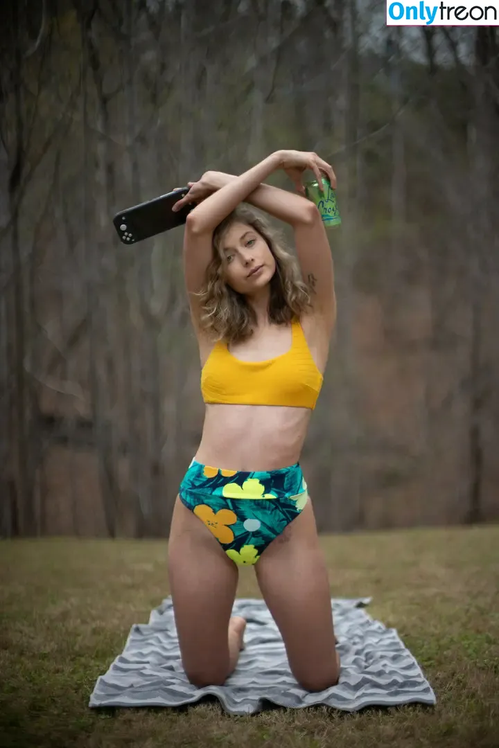 Cait Del Mar nude photo #0591 (caitblu / caitdelmar / cdm.darling)