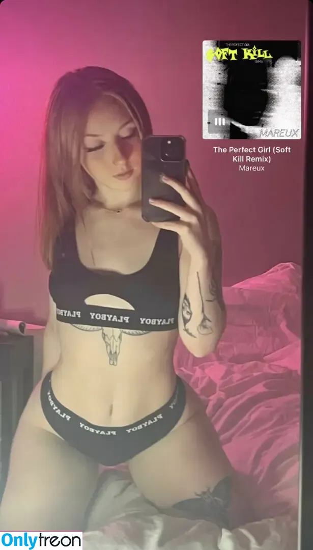 Cait.faul nude photo #0006 (Cait.faul)