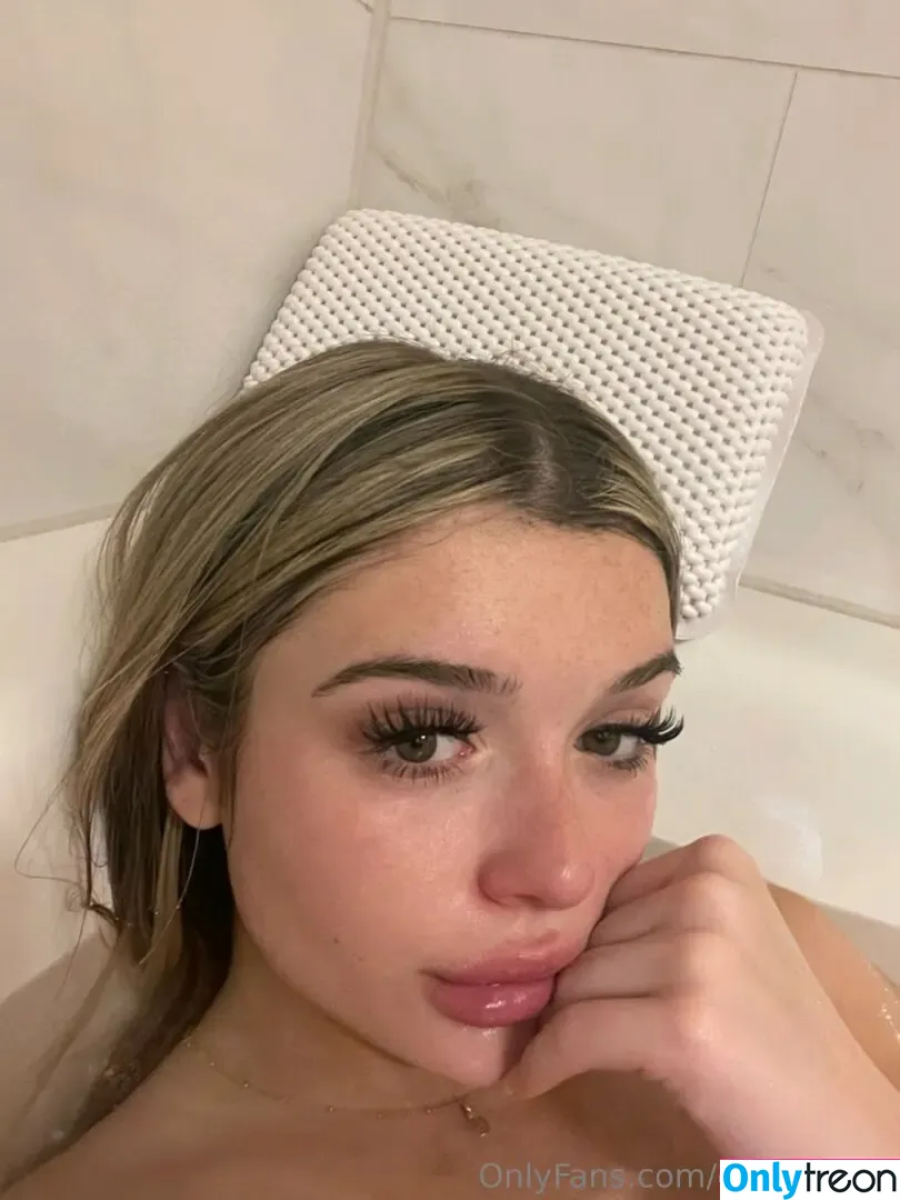 Caitie.rosie nude photo #0034 (caitie rosie / caitierosiee)