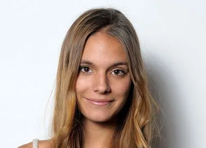 Caitlin Stasey / caitlinstasey nude photo #0005