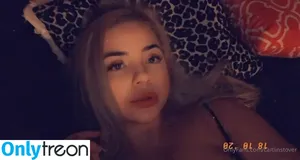 Caitlinelizxo / Caitlin Stover nude photo #0008